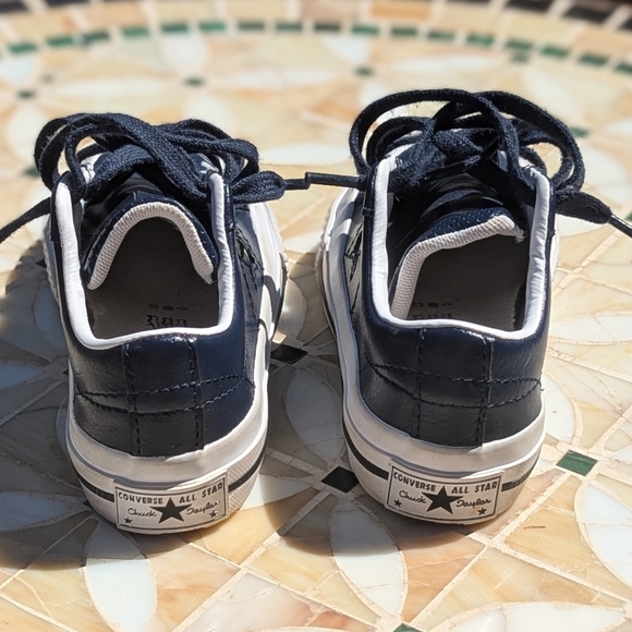 Leather Converse - Picture 3 of 6